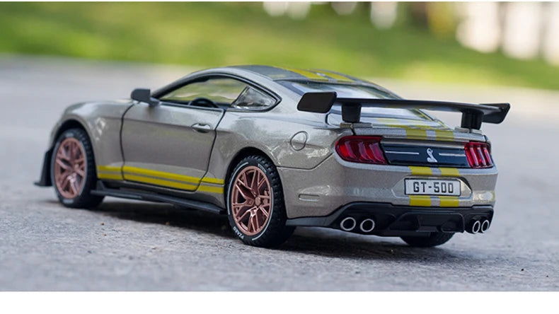 1:32 Ford Mustang Shelby GT500 Alloy Sports Car Model Diecast & Toy Vehicles Metal Car Model Simulation Collection Kids Toy Gift