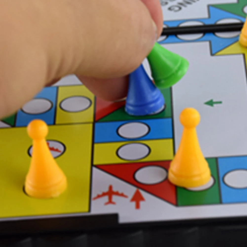 1Set Magnetic Foldable Flying Chess Crawling Mat Ludo Portable Board Game Camping Travel Game Set Aeroplane Chess ZXH