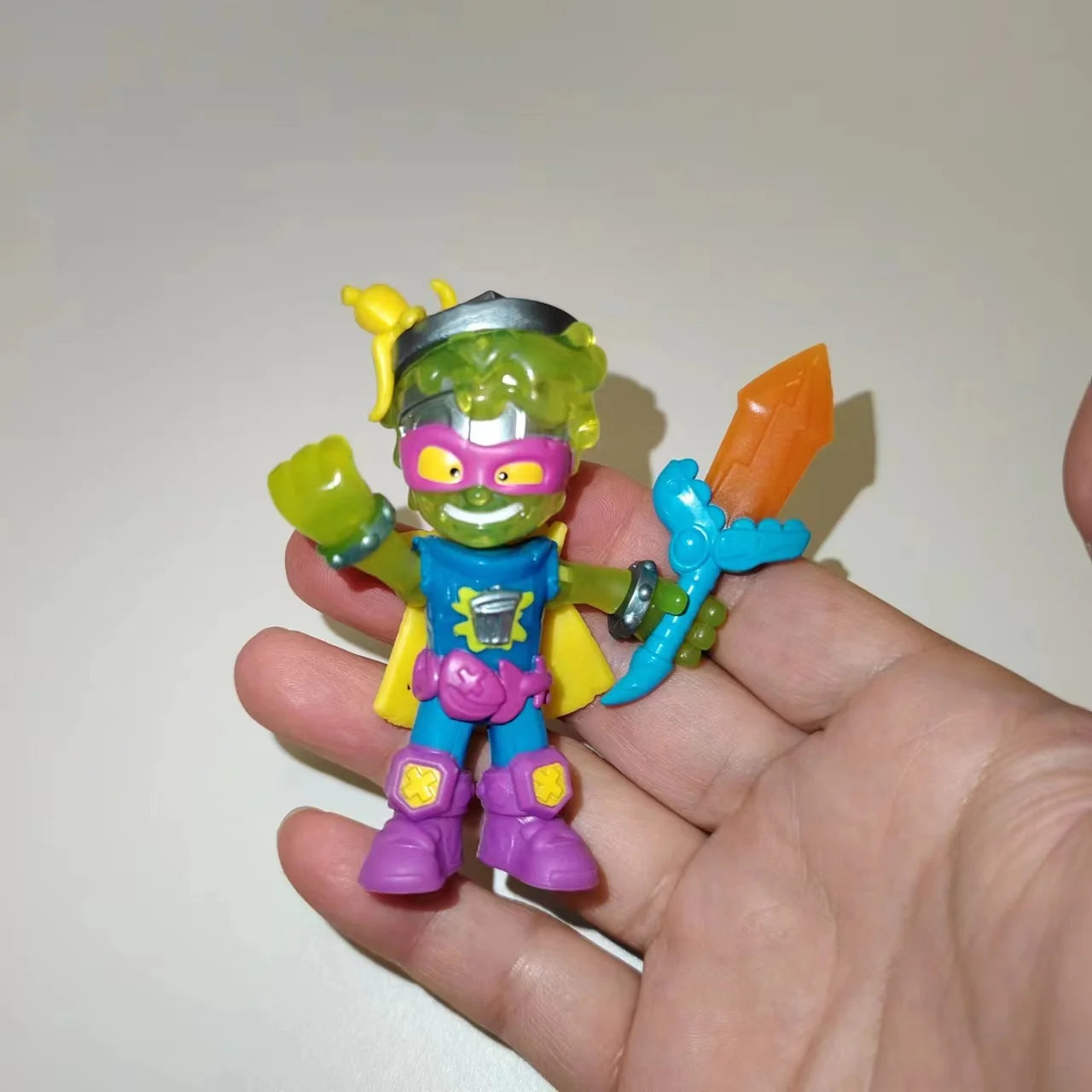 1pcs Original Kazoom Kid Ultra Rare Big Superthings Figure Spanish Anime Collction Superzings Toys Boys Best Birthday Gifts