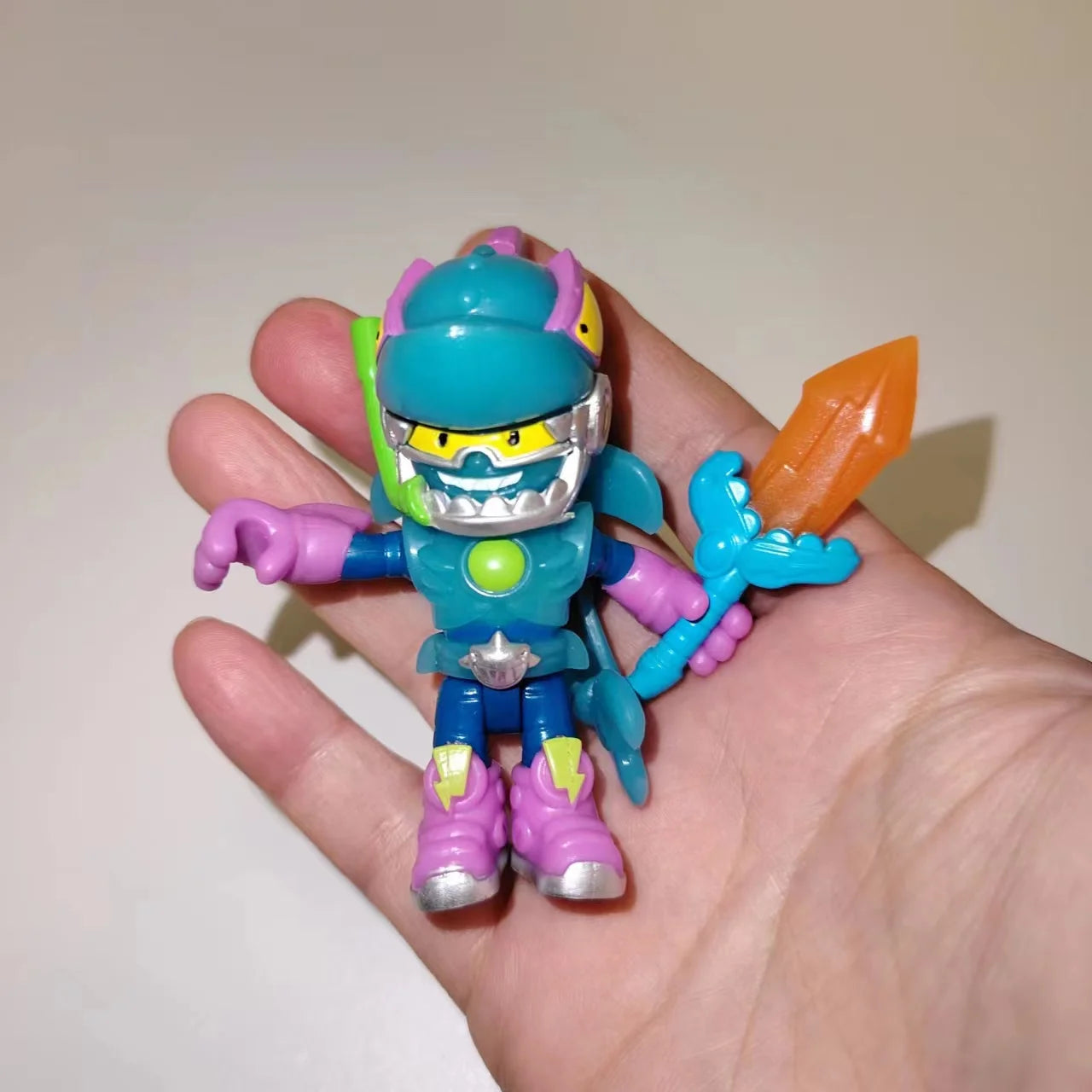 1pcs Original Kazoom Kid Ultra Rare Big Superthings Figure Spanish Anime Collction Superzings Toys Boys Best Birthday Gifts